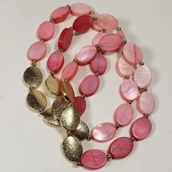 Set of 3 Textured Gold Tone Pink Shell Beaded Stretch Bracelets Stylish Jewelry - Picture 4 of 8